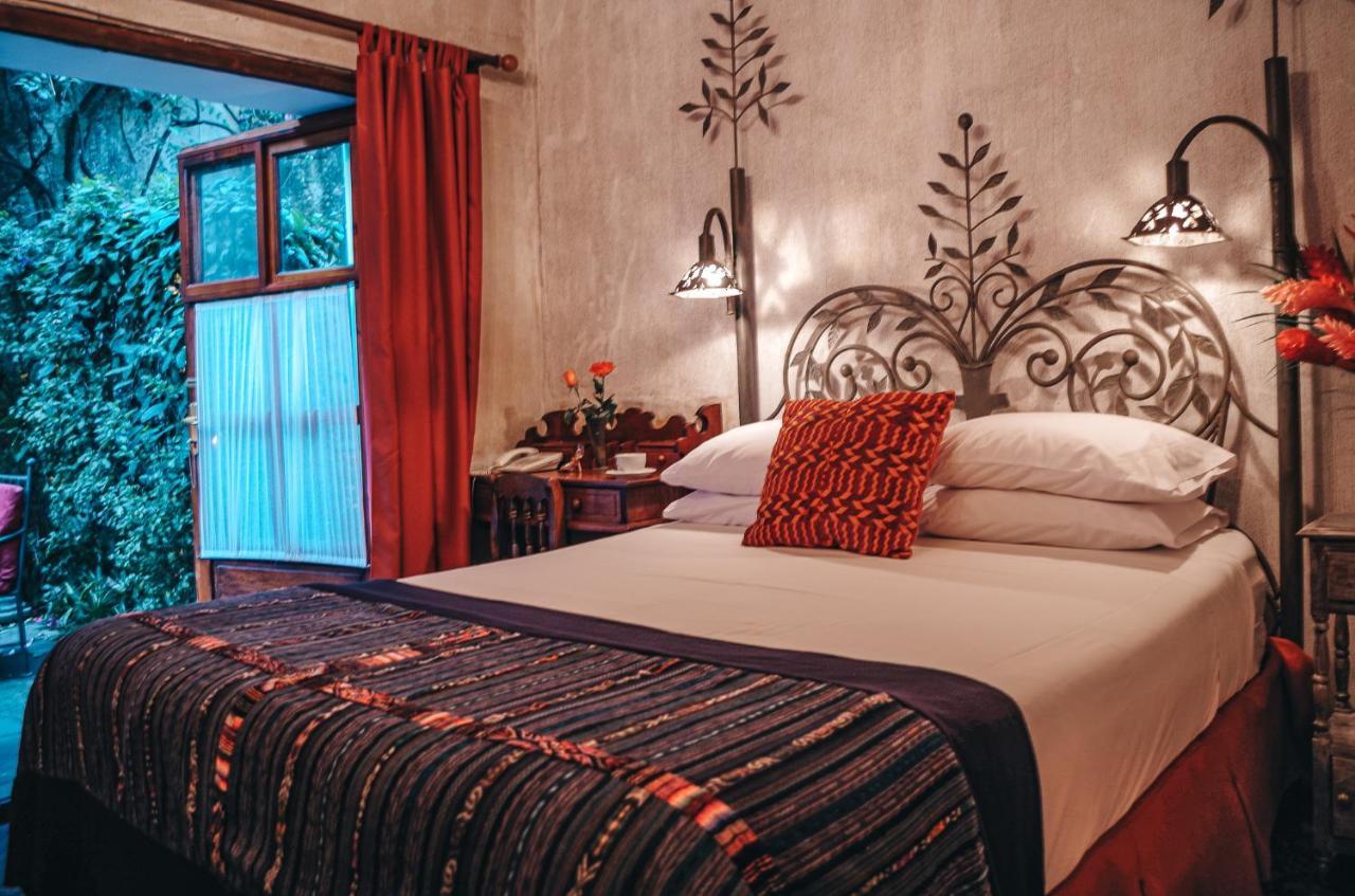 Meson Panza Hotel